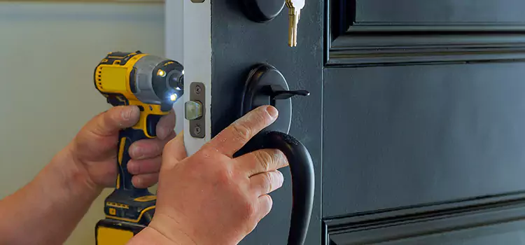 Locksmith Emergency Service Holtsville
