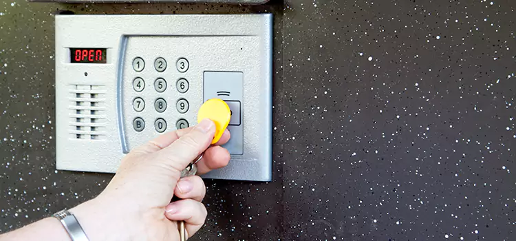 Electronic Door Lock Installation Holtsville