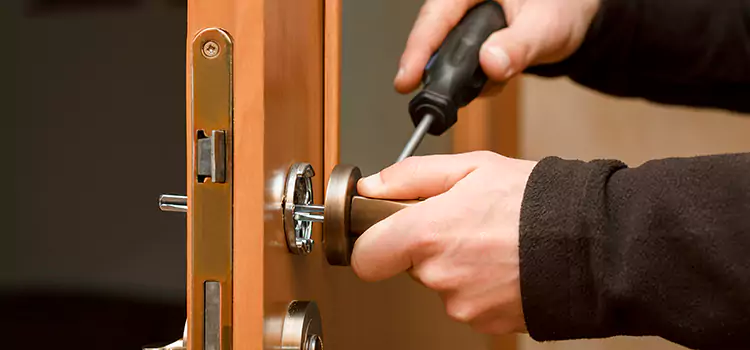 Semi Truck Locksmith Holtsville