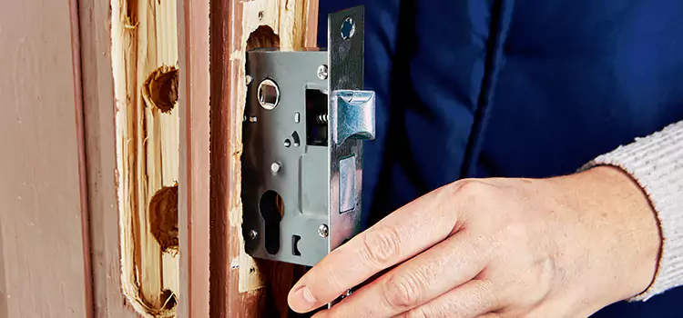 Garage Door Lock Replacement Holtsville